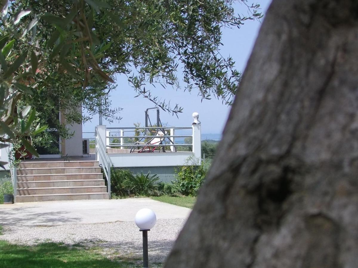 A Wonderful Relaxing Place. Nice View. Romantic Sunset Douneika  Bagian luar foto
